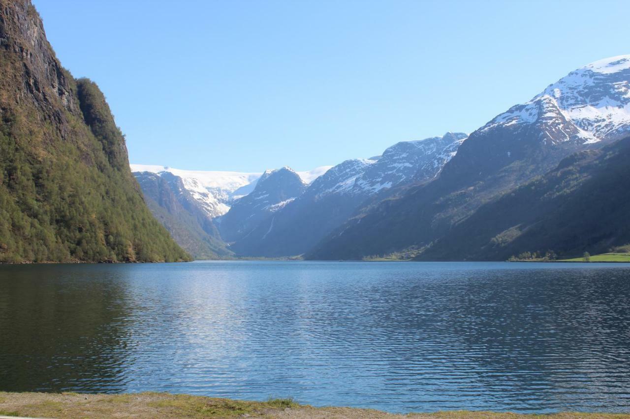 Olden Fjord Apartments Exterior photo